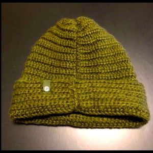 Pistil Moss Green Knit Hat New no tags